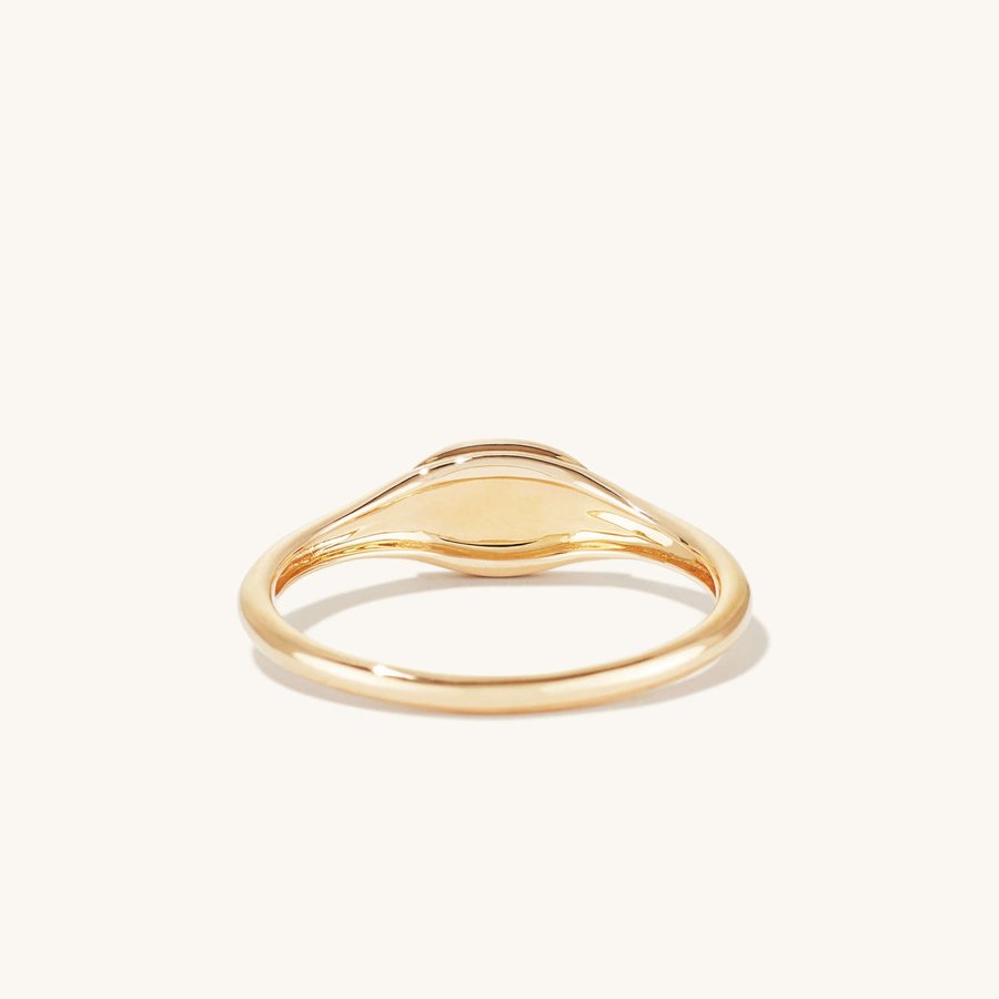 Signet ring 