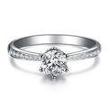 Bague avec diamant
